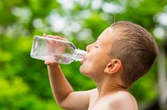 Wasserautomaten im Kindergarten